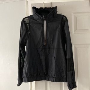 Fabletics pullover windbreaker size XL Black